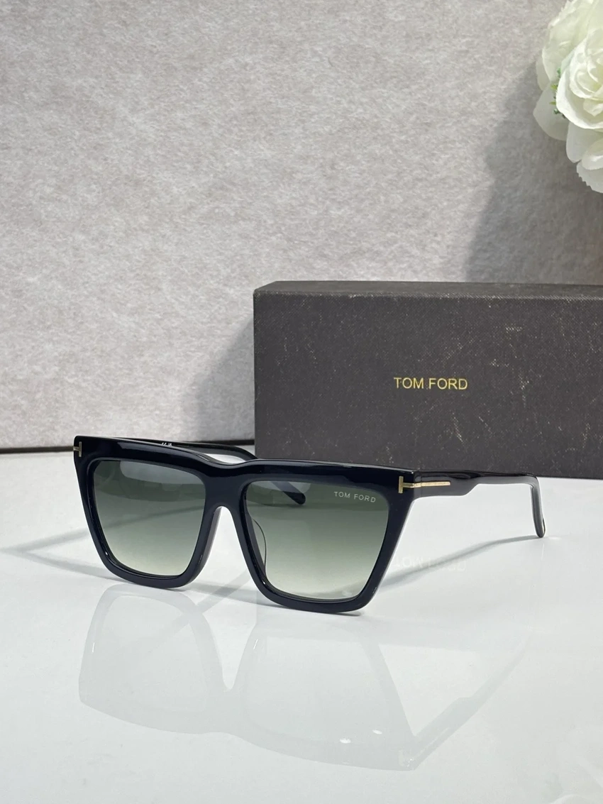 Tom Ford FT1110 Bruce Sunglasses – Wholesale Optical Frames Supplier