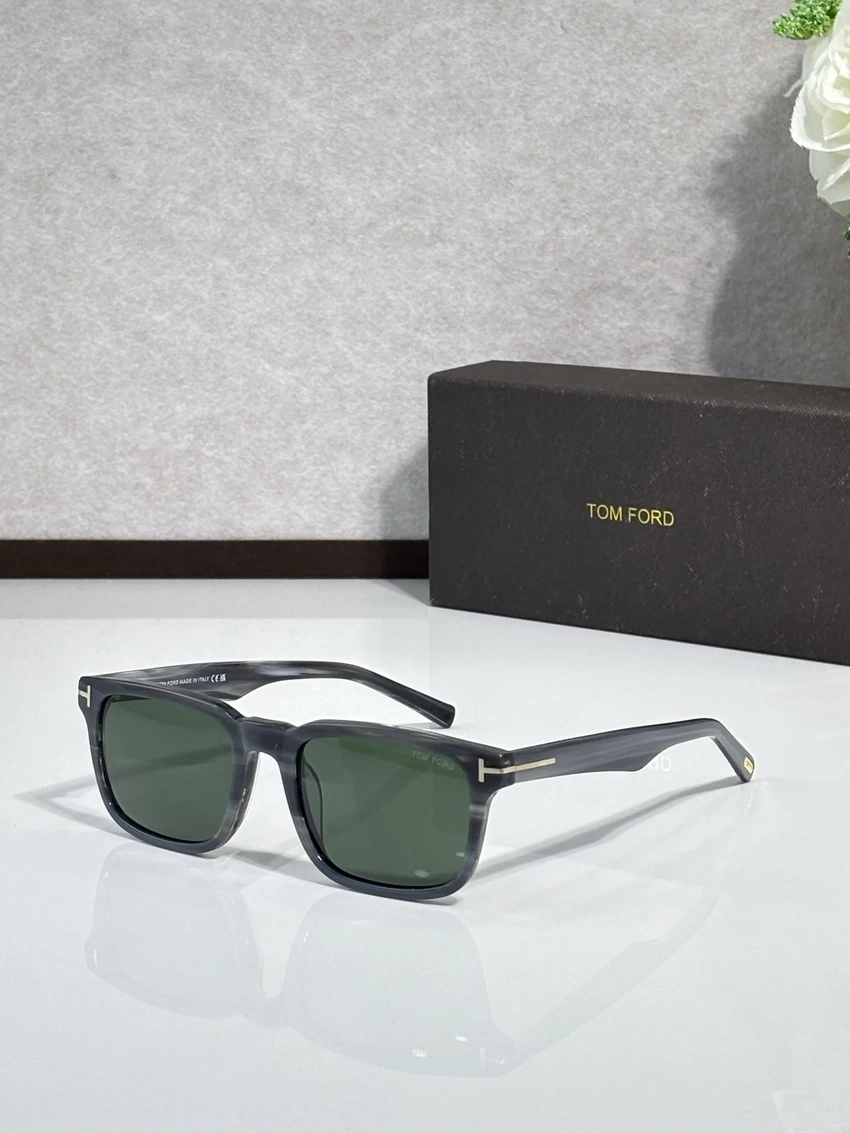 Buy Tom Ford FT1148 Women’s Sunglasses Wholesale | Optical Importer