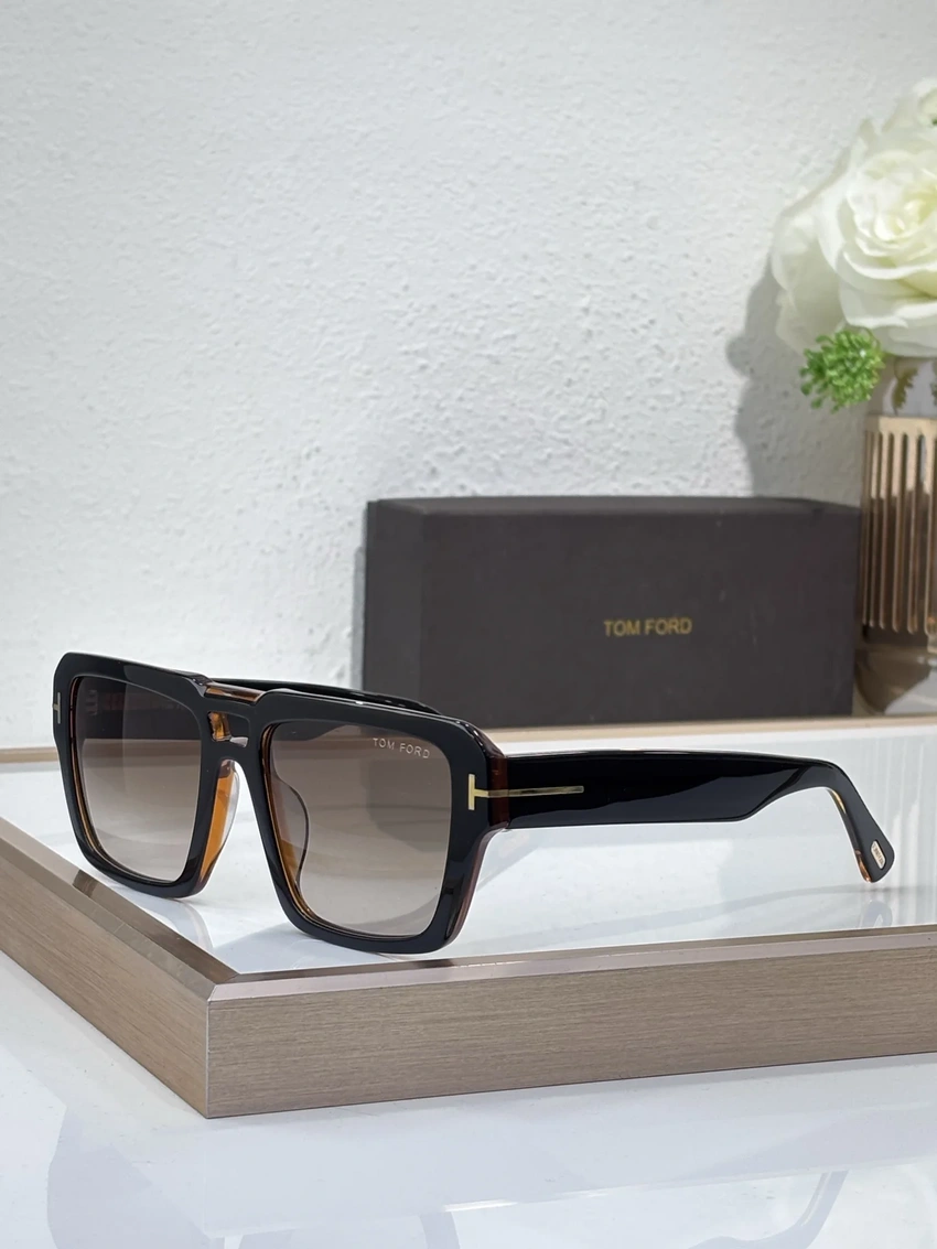 Wholesale Tom Ford FT1153 Sunglasses Womens Sale | B2B Optical Distributor