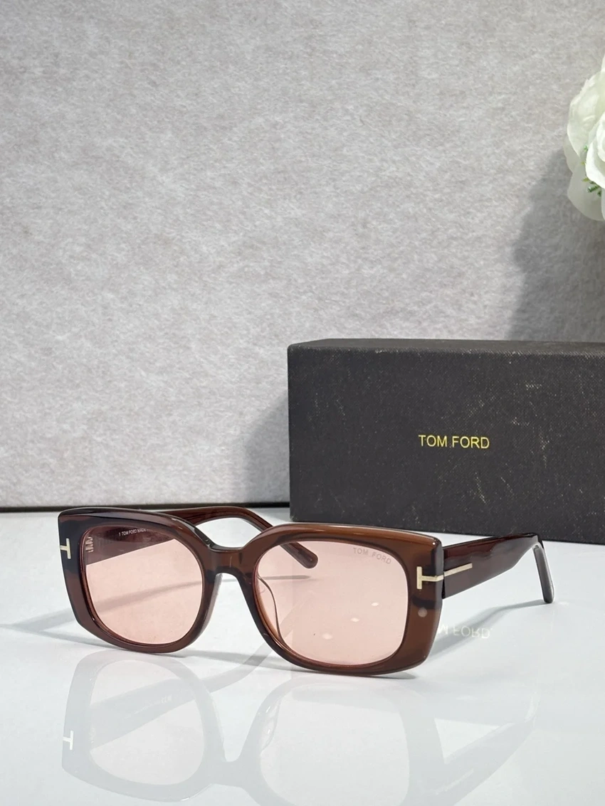 Buy Tom Ford FT1170 Oversized Sunglasses Wholesale | Optical Importer