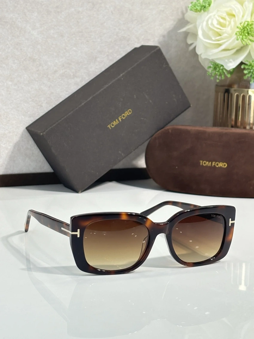 Wholesale Tom Ford FT1170 Fletcher Sunglasses | B2B Optical Distributor