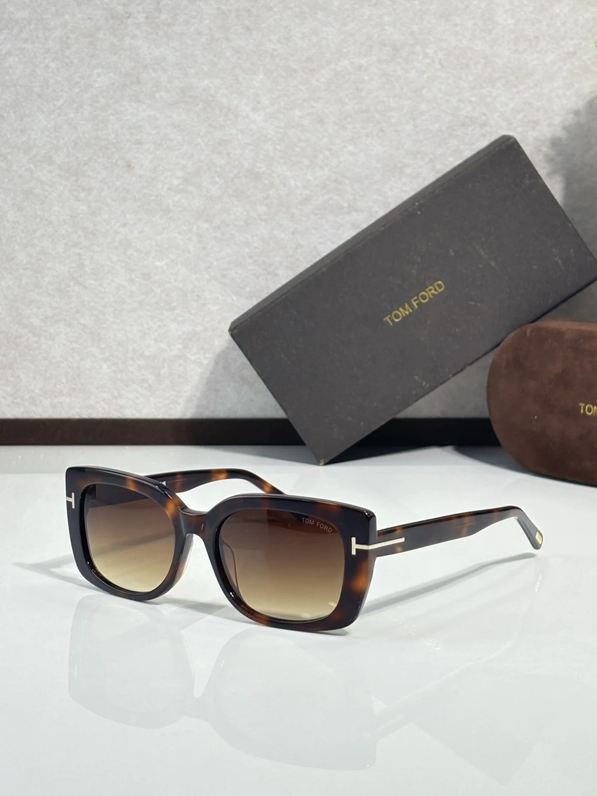 Buy Tom Ford FT1170 With Sunglasses Wholesale | Optical Importer