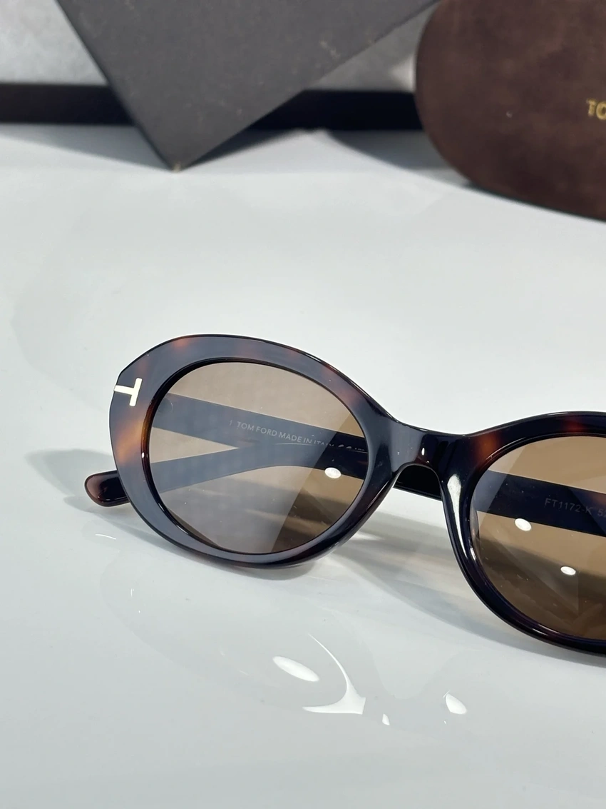 Wholesale Tom Ford FT1172 Sunglasses Hut | B2B Optical Distributor