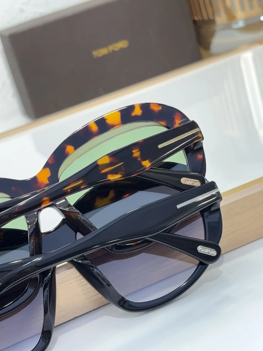 Tom Ford FT1193 Sunglasses Bronson – Wholesale Optical Frames Supplier