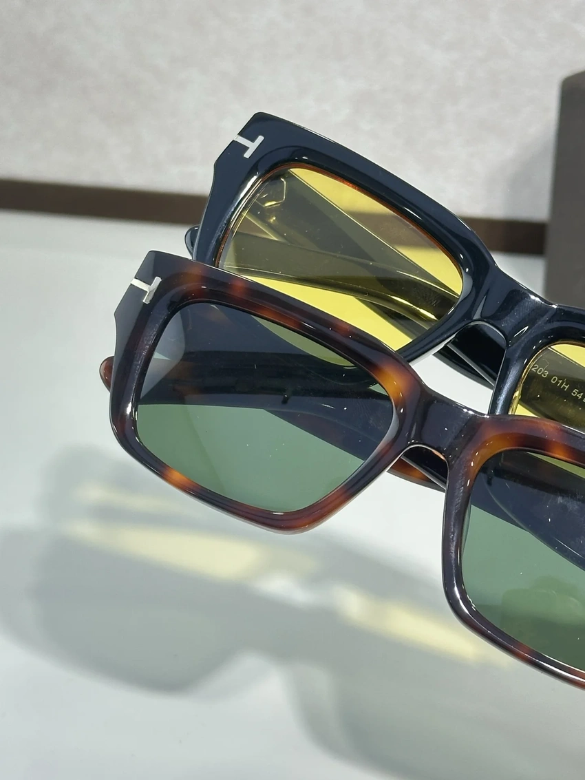 Tom Ford FT1203 Black Aviator Sunglasses – Wholesale Optical Frames Supplier