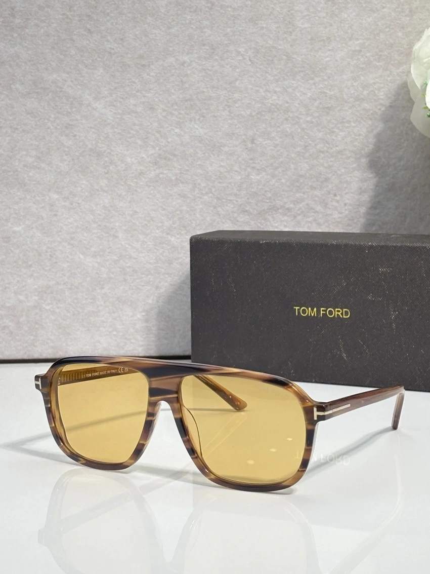 Tom Ford FT1208 Turner Sunglasses – Wholesale Optical Frames Supplier