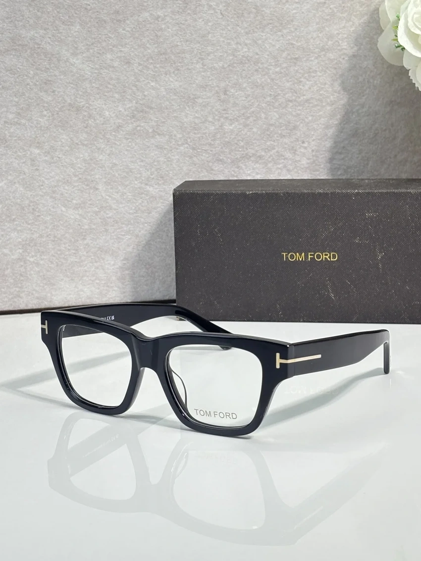 Tom Ford FT1208 Bronson Sunglasses Wholesale | Optical Retail Supplier