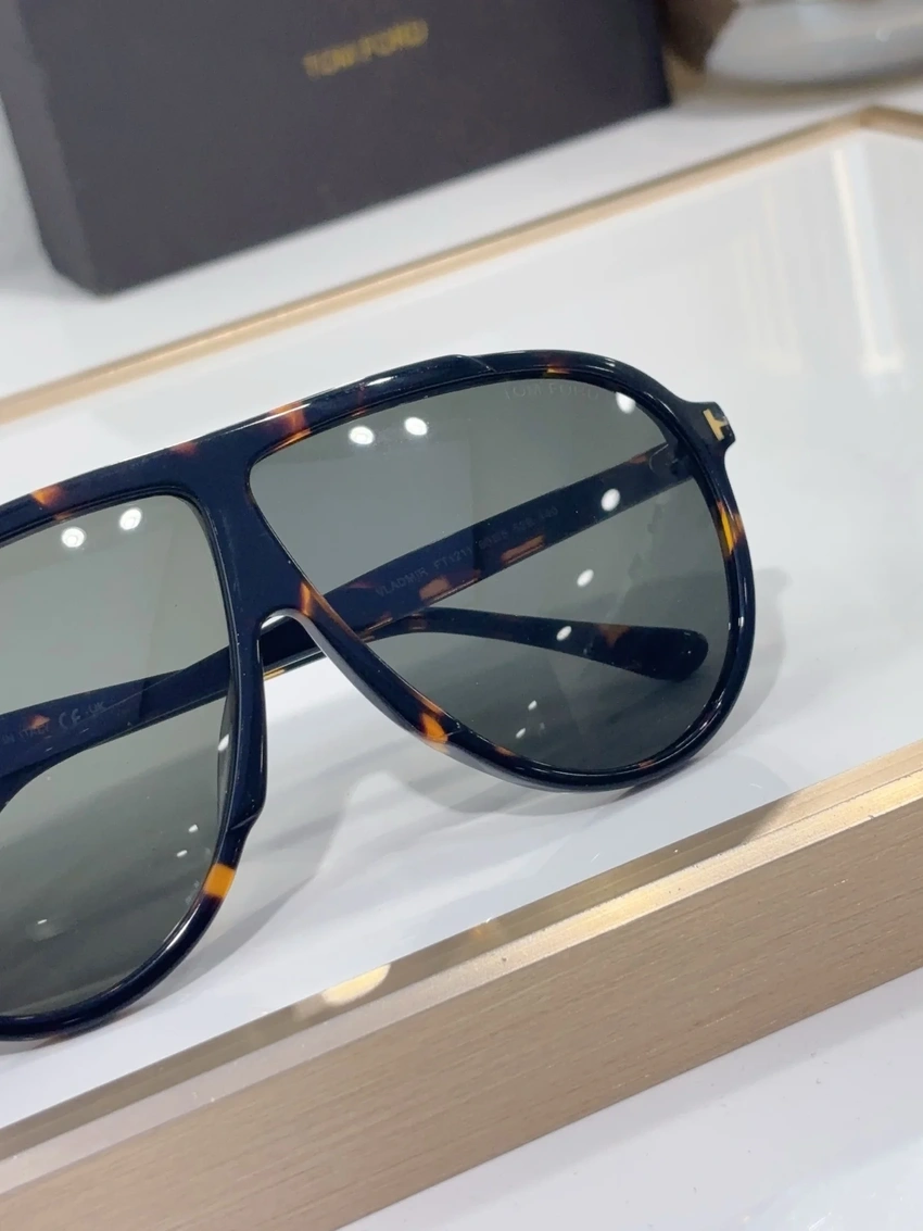 Premium Tom Ford FT1211 64mm Pilot Sunglasses – Wholesale Distributor
