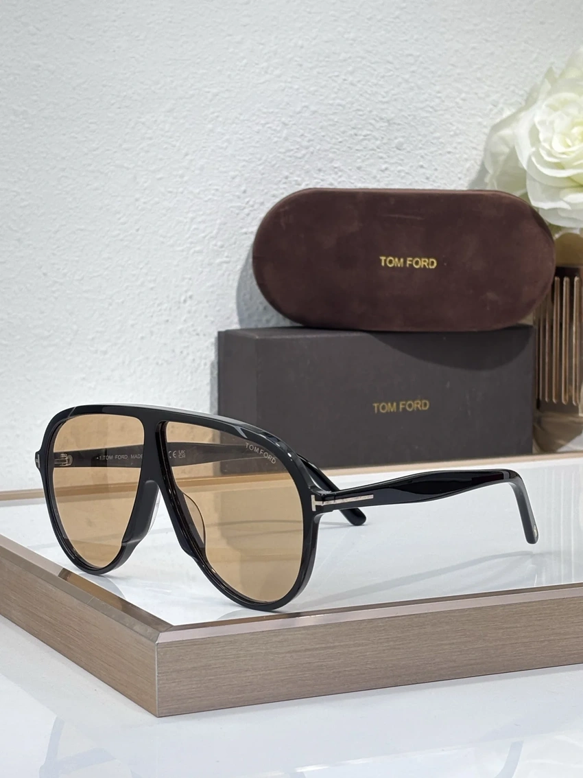 Wholesale Tom Ford FT1211 Xavier Sunglasses | B2B Optical Distributor