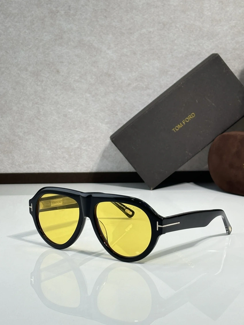 Wholesale Tom Ford FT1225 Jacob Sunglasses | B2B Optical Distributor