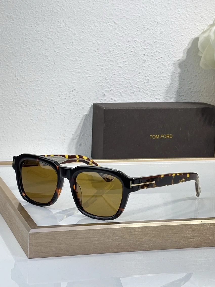Wholesale Tom Ford FT1226 Sunglasses Review | B2B Optical Distributor