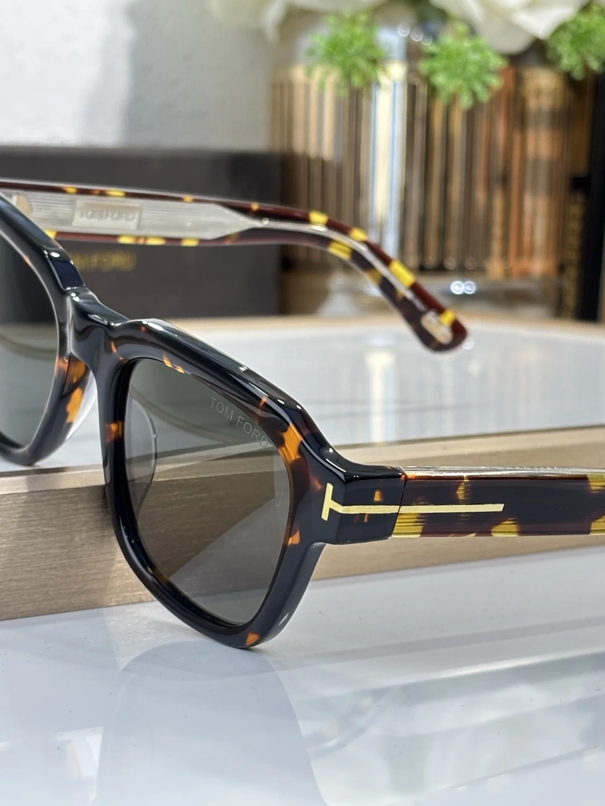 Wholesale Tom Ford FT1226 Cielle Sunglasses | B2B Optical Distributor