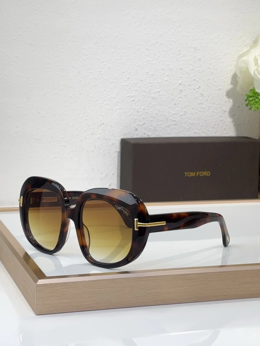 Tom Ford FT1237 Kemp Sunglasses Wholesale | Optical Retail Supplier