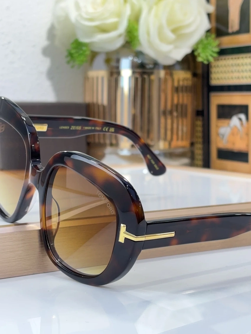 Tom Ford FT1237 Kemp Sunglasses Wholesale | Optical Retail Supplier