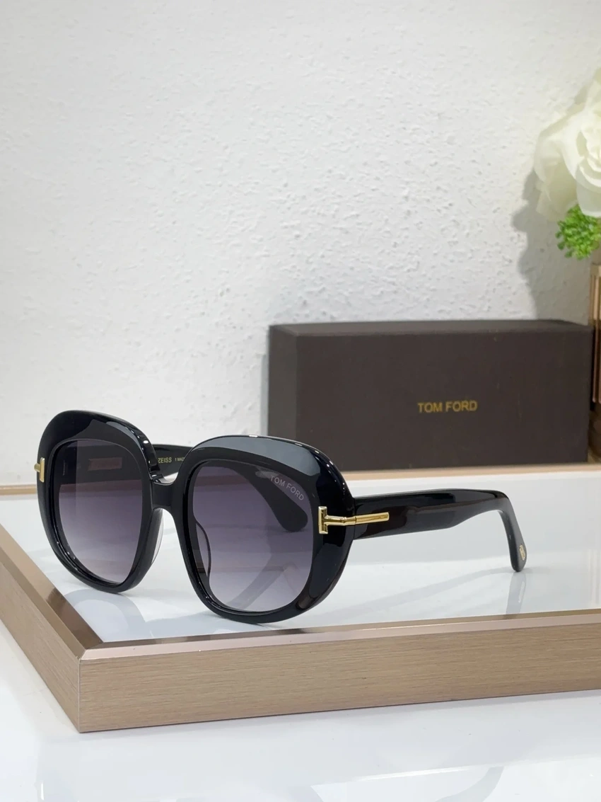 Tom Ford FT1237 Kemp Sunglasses Wholesale | Optical Retail Supplier