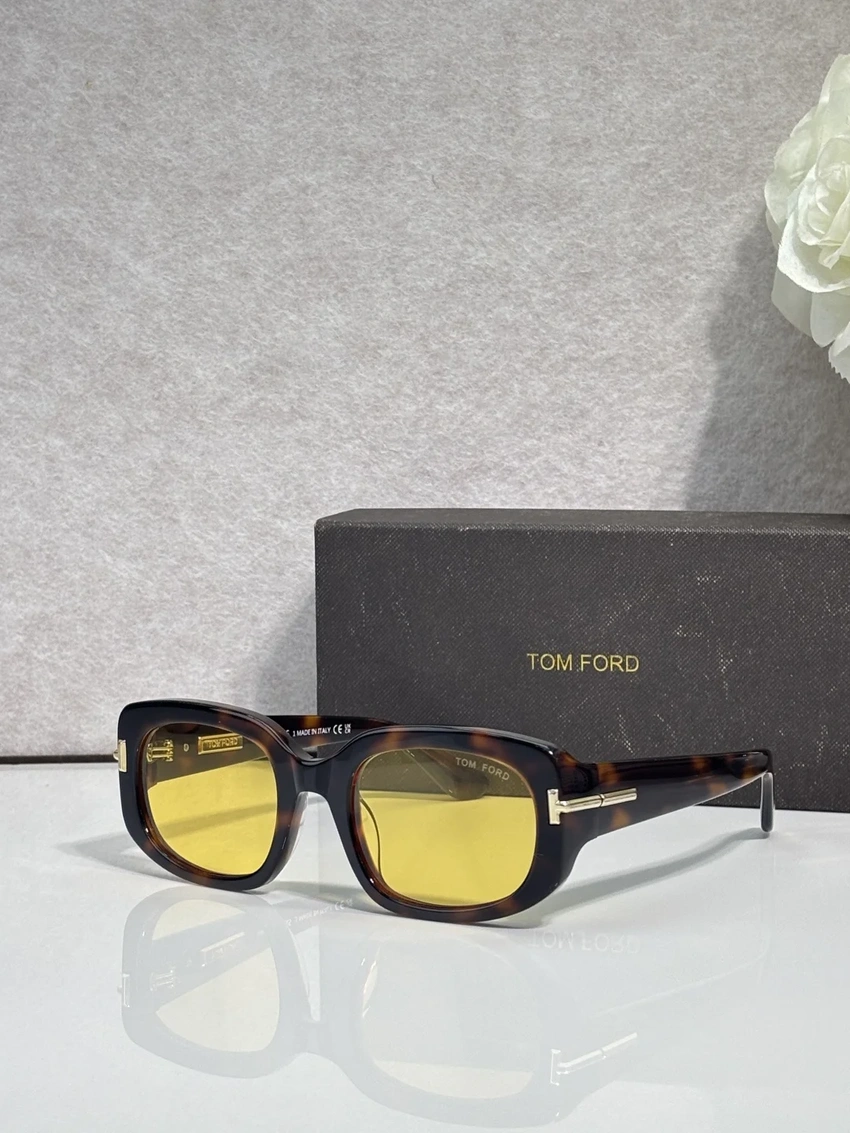 Premium Tom Ford FT1253 Fiore Sunglasses – Wholesale Distributor