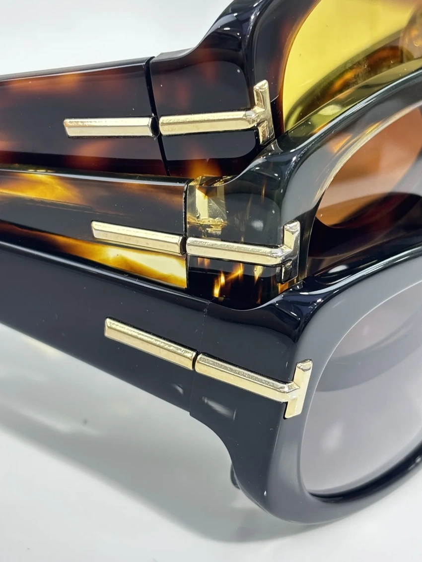 Tom Ford FT1253 Wyatt Sunglasses Wholesale | Optical Retail Supplier