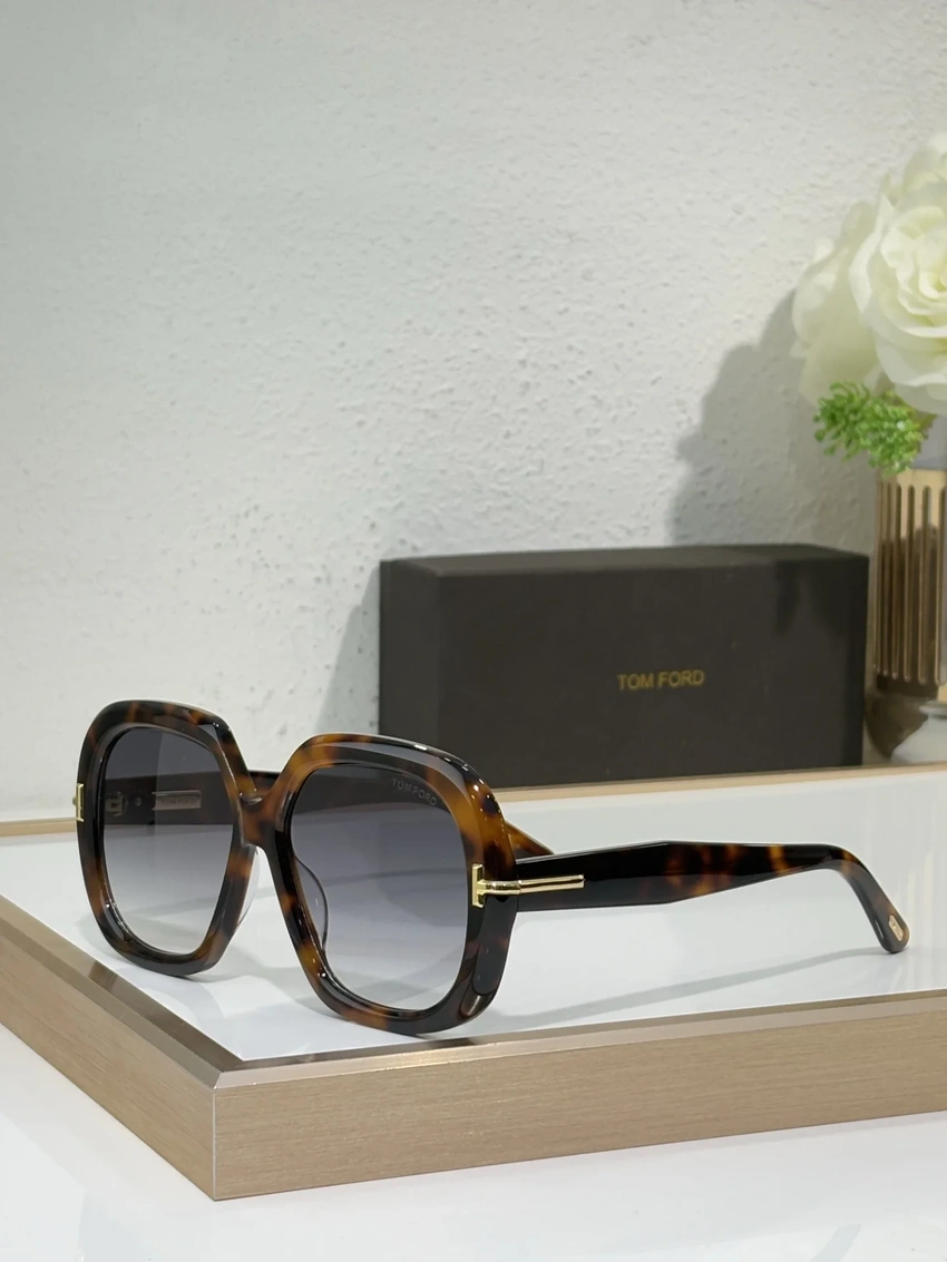 Wholesale Tom Ford FT1278 Sunglasses Nordstrom Rack | B2B Optical Distributor