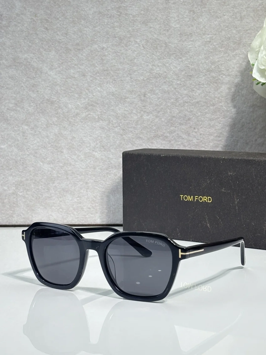 Tom Ford FT1297 Juliette Sunglasses Wholesale | Optical Retail Supplier