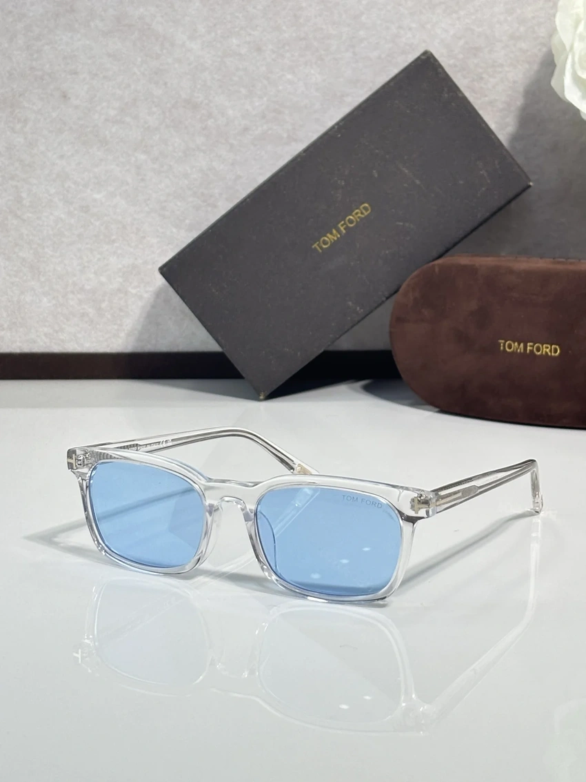 Tom Ford FT1300 Lionel Sunglasses Wholesale | Optical Retail Supplier