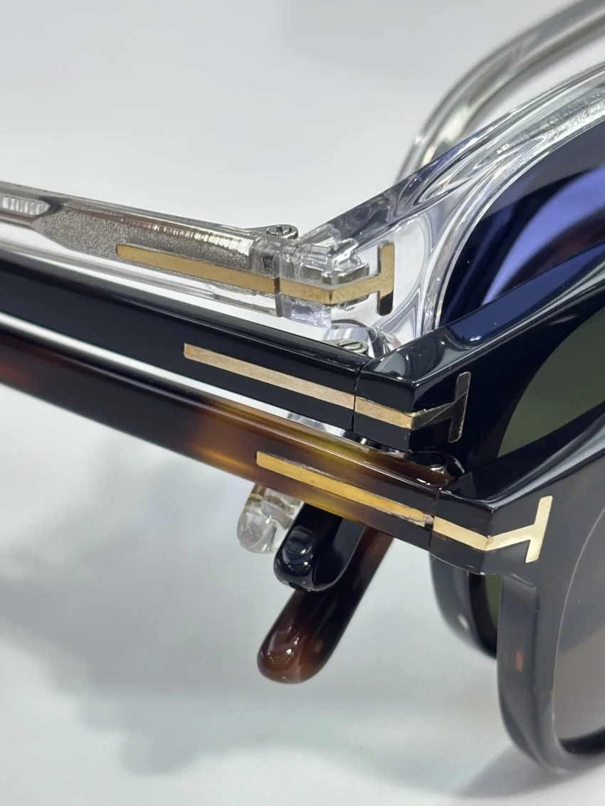 Tom Ford FT1302 Sunglasses On Sale – Wholesale Optical Frames Supplier