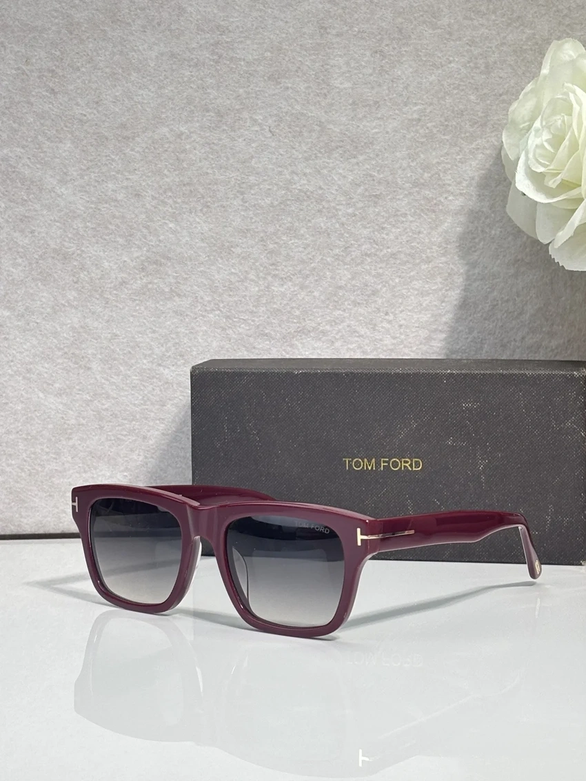 Tom Ford FT1303 Alistair Sunglasses – Wholesale Optical Frames Supplier