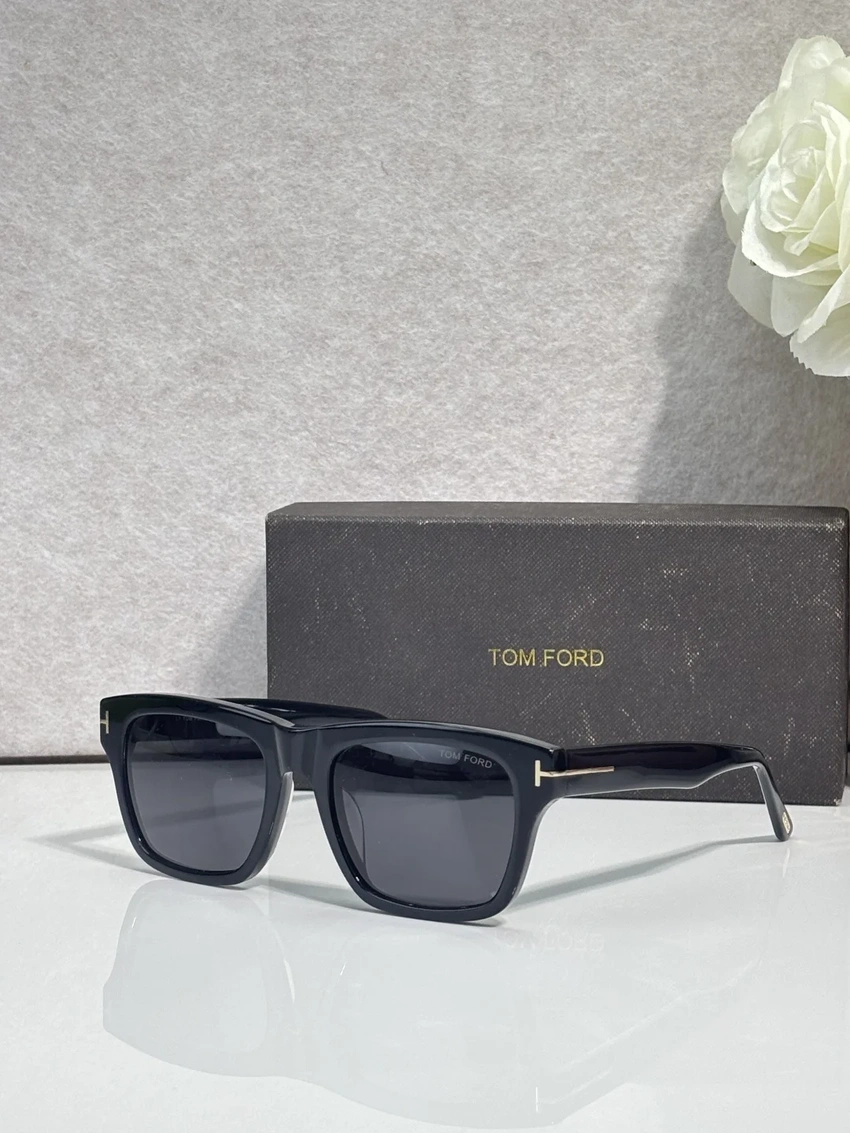 Tom Ford FT1303 Sunglasses Men Sale for Wholesale | Optical Store Supplier