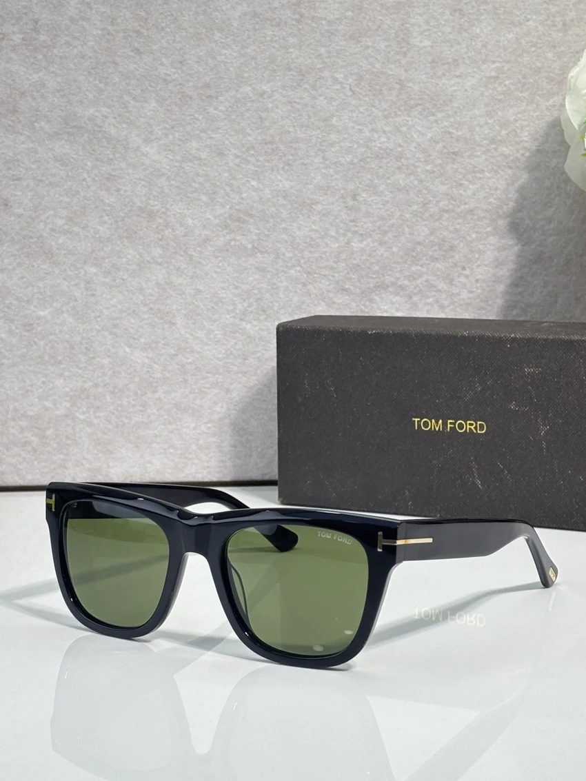 Tom Ford FT1304 Photochromic Sunglasses Wholesale | Optical Retail Supplier