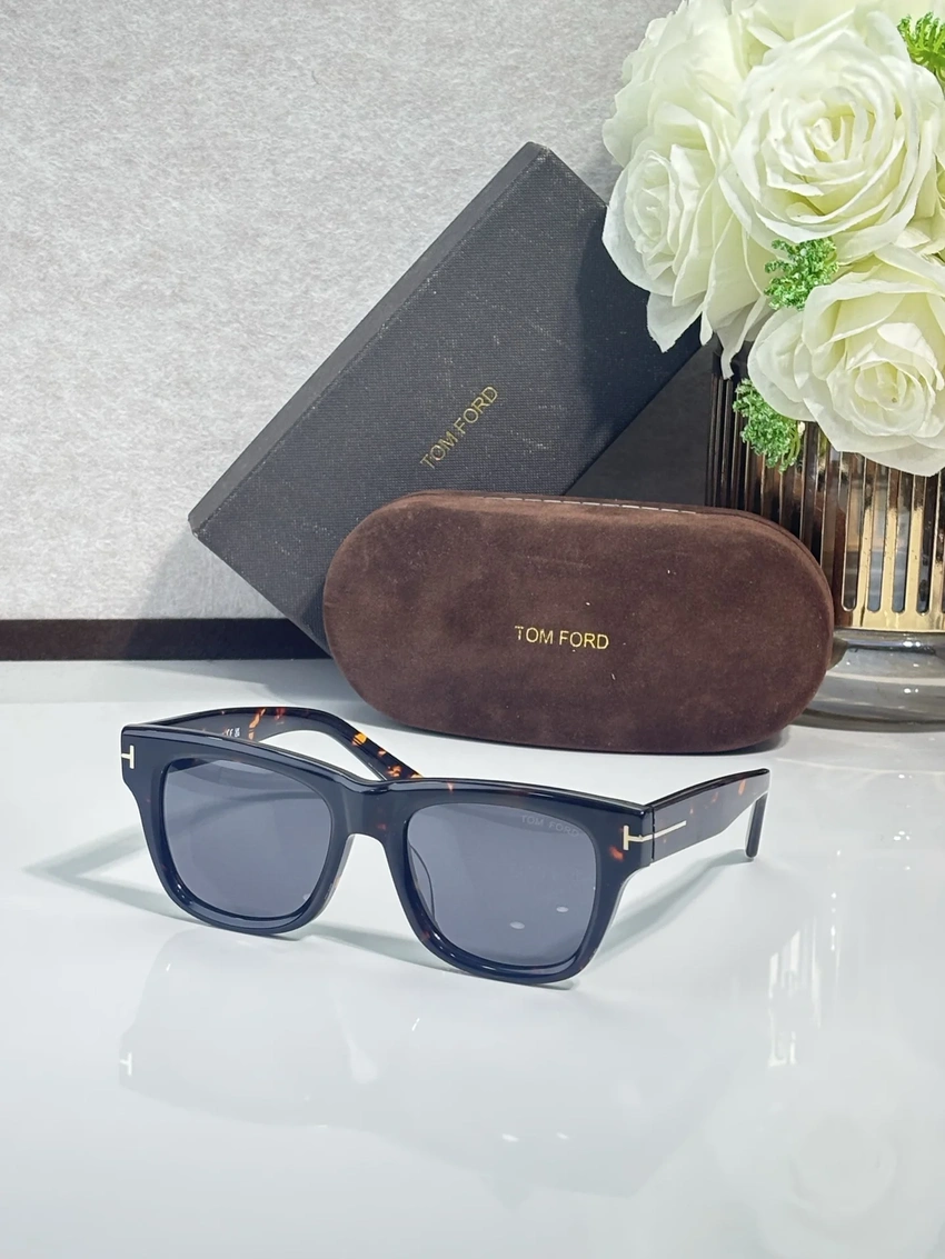 Wholesale Tom Ford FT1304 Amarra Sunglasses | B2B Optical Distributor