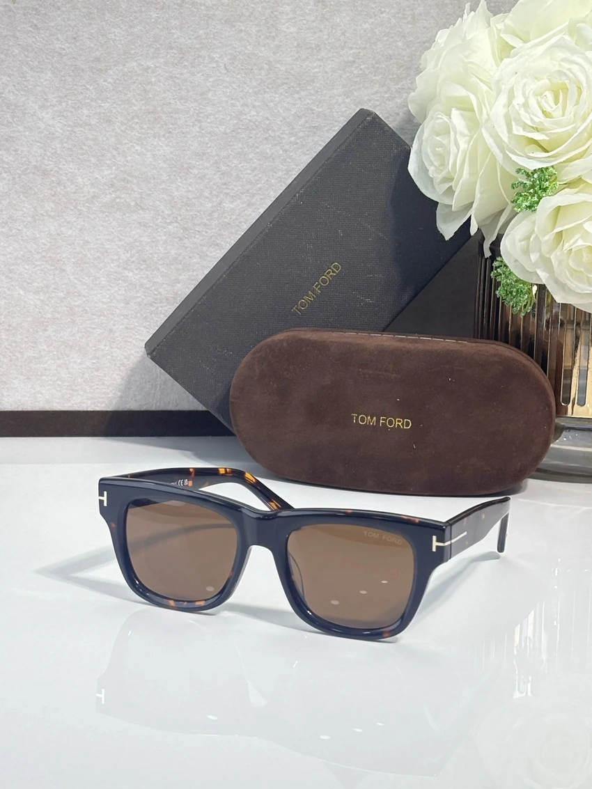 Tom Ford FT1304 Mirrored Sunglasses – Wholesale Optical Frames Supplier