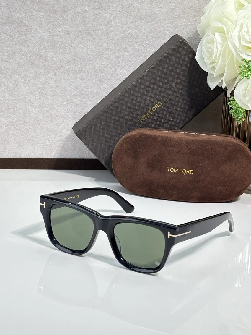 Tom Ford FT1304 Mirrored Sunglasses – Wholesale Optical Frames Supplier