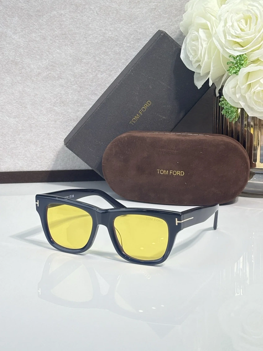 Tom Ford FT1304 Mirrored Sunglasses – Wholesale Optical Frames Supplier