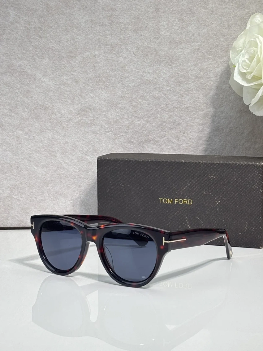 Tom Ford FT1305 Avery Sunglasses for Wholesale | Optical Store Supplier