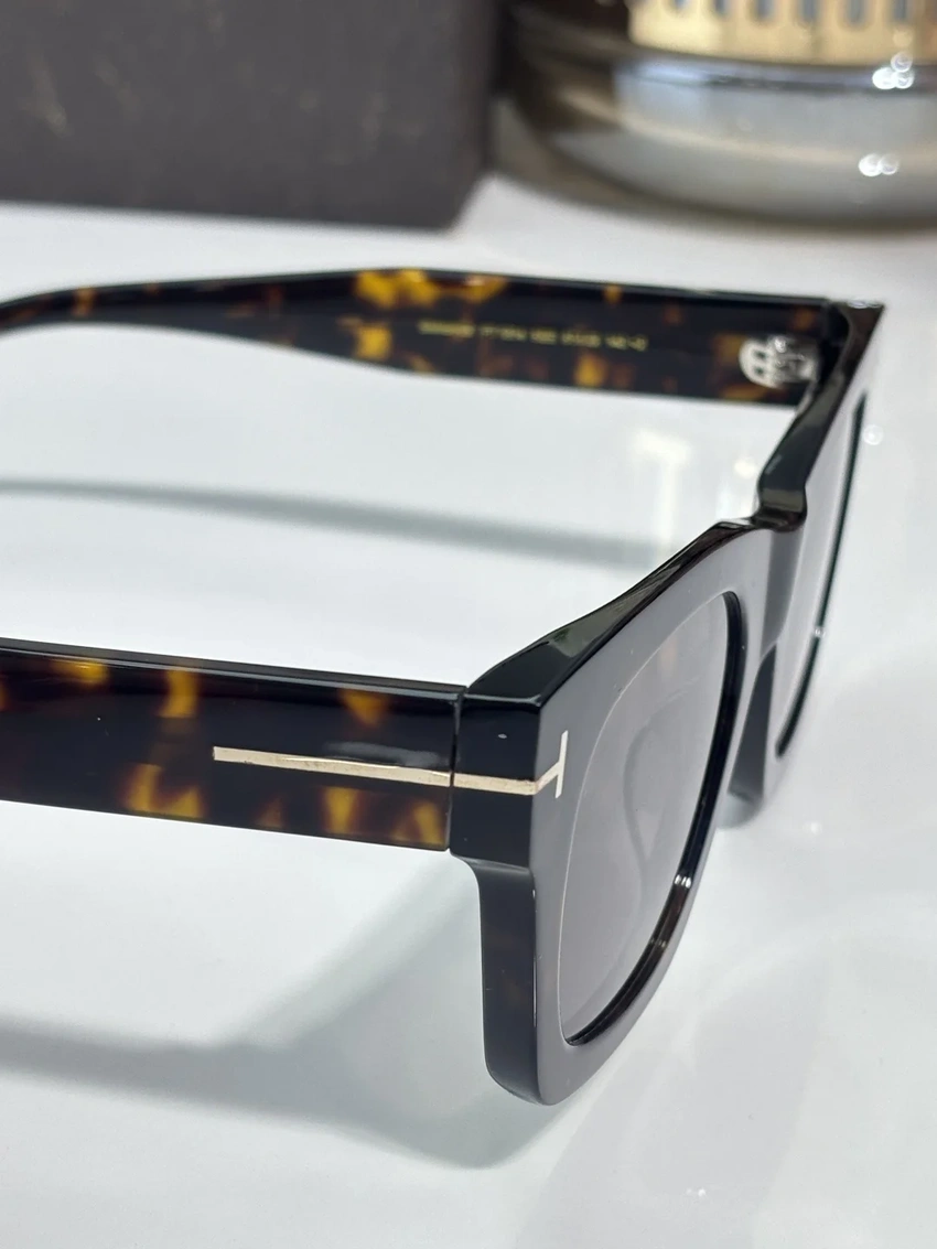 Tom Ford FT1314 Penn Sunglasses – Wholesale Optical Frames Supplier