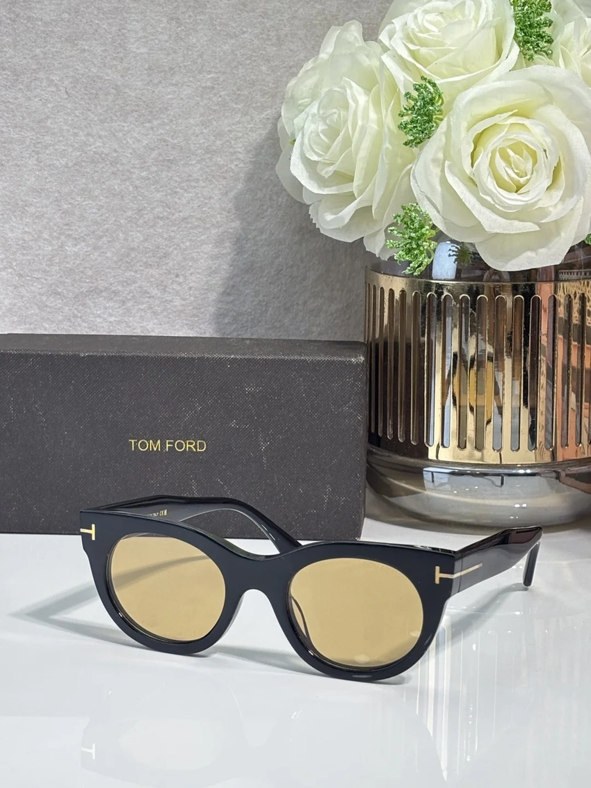 Tom Ford FT1315 Carla Sunglasses – Wholesale Optical Frames Supplier