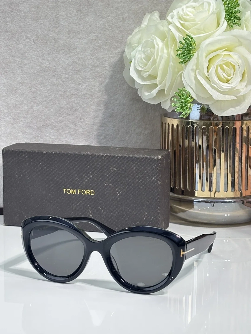 Wholesale Tom Ford FT1316 Aviator Sunglasses | B2B Optical Distributor