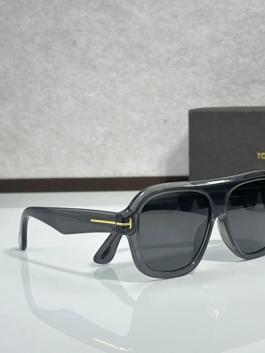 Wholesale Tom Ford FT1324 Juliet Sunglasses | B2B Optical Distributor
