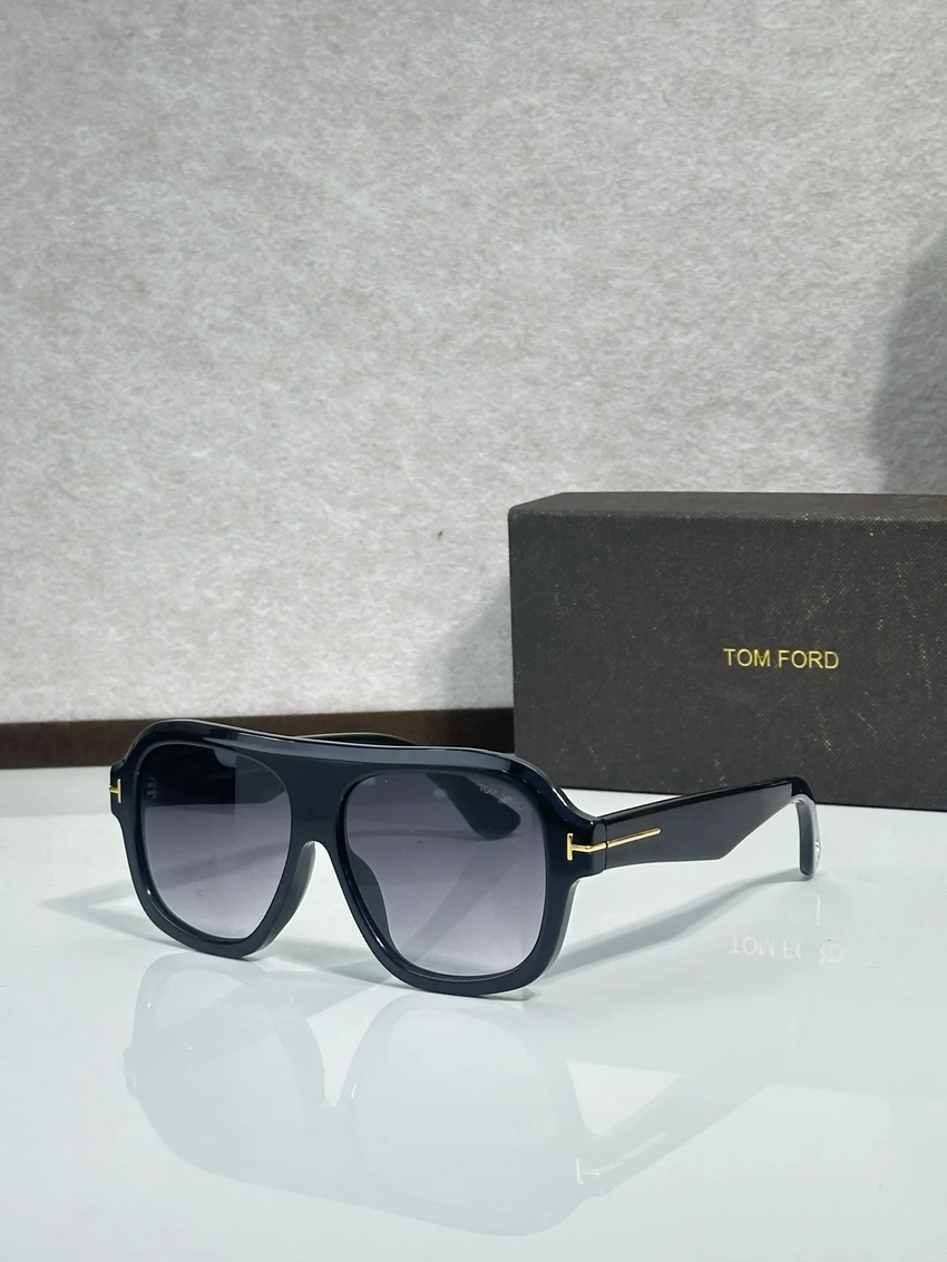 Tom Ford FT1324 Sunglasses Case – Wholesale Optical Frames Supplier