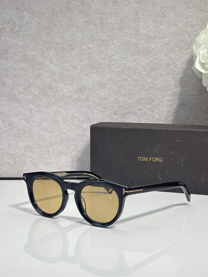 Premium Tom Ford FT1325 Penny Sunglasses – Wholesale Distributor