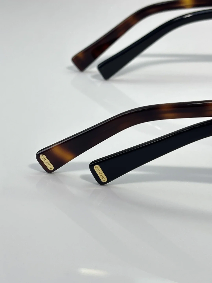 Tom Ford FT1326 Unisex Sunglasses – Wholesale Optical Frames Supplier