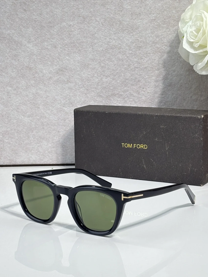 Tom Ford FT1326 Polarised Sunglasses Wholesale | Optical Retail Supplier