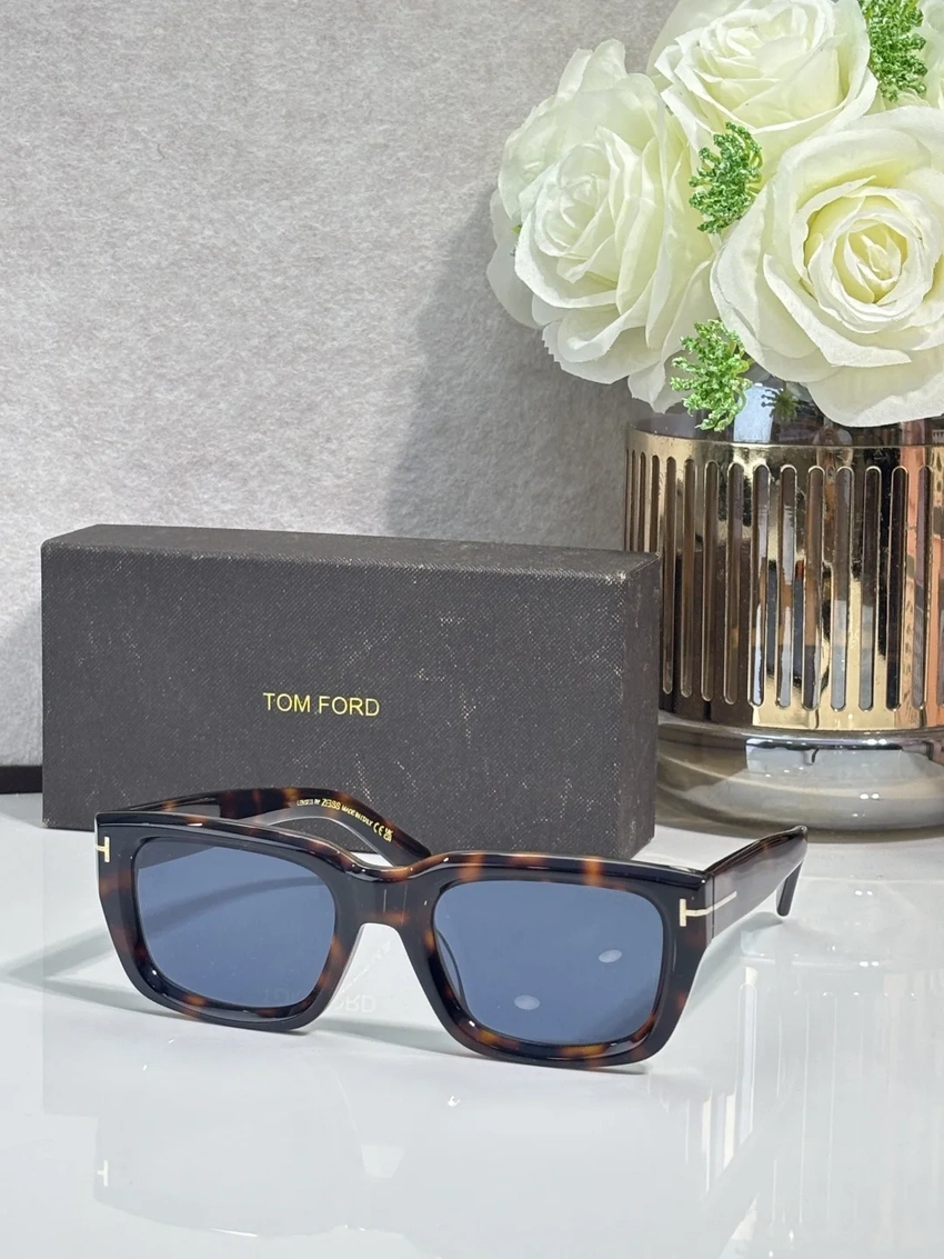Tom Ford FT1327 Raoul Sunglasses – Wholesale Optical Frames Supplier