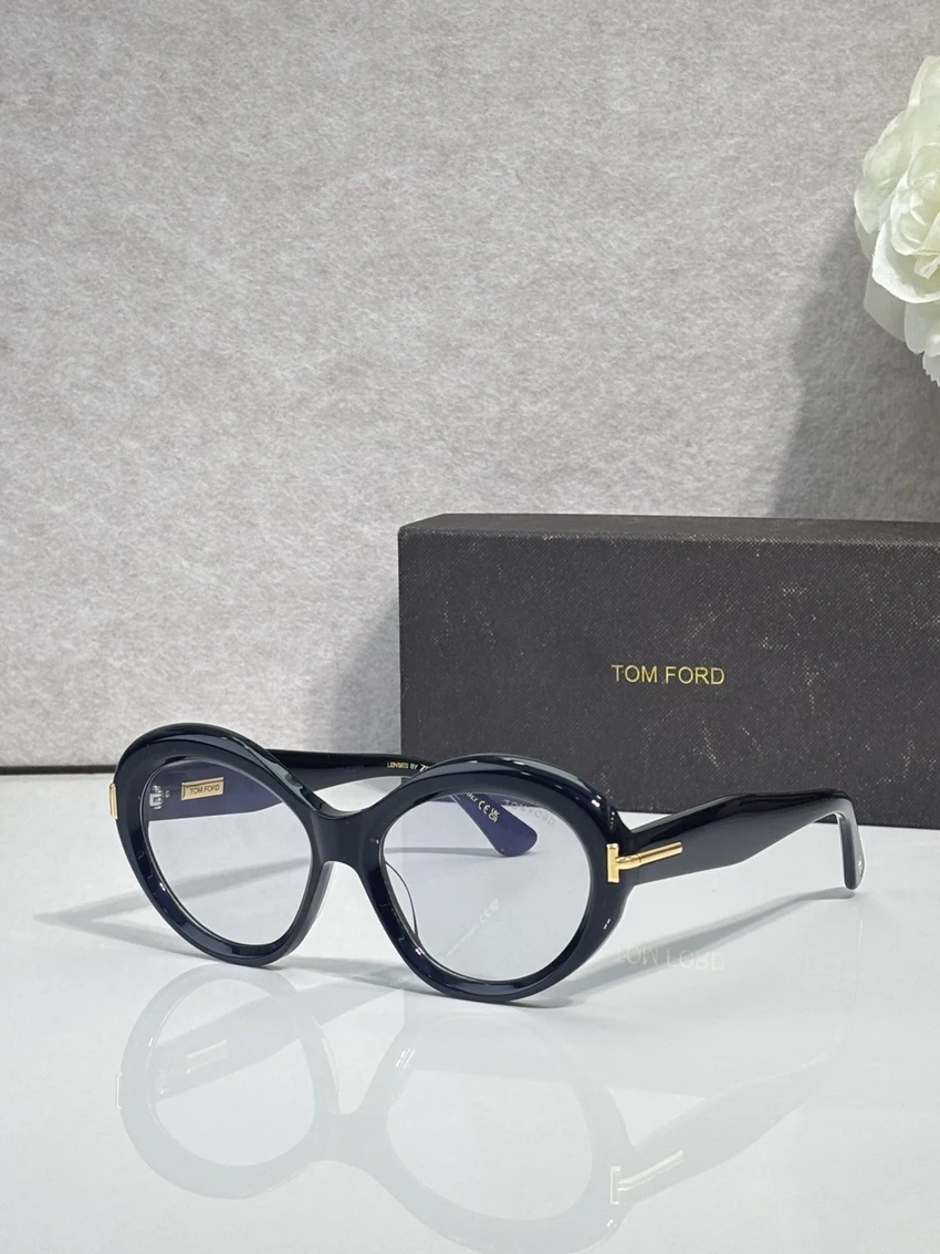 Buy Tom Ford FT1328 Aviator Sunglasses Women Wholesale | Optical Importer