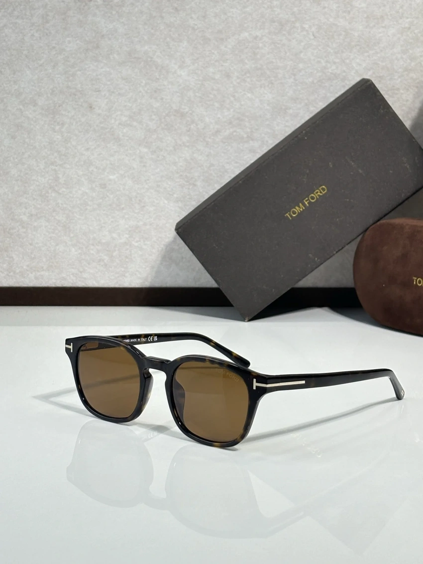 Buy Tom Ford FT5532 Round Sunglasses Wholesale | Optical Importer