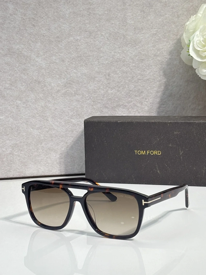 Tom Ford FT6024 Ilias Sunglasses for Wholesale | Optical Store Supplier