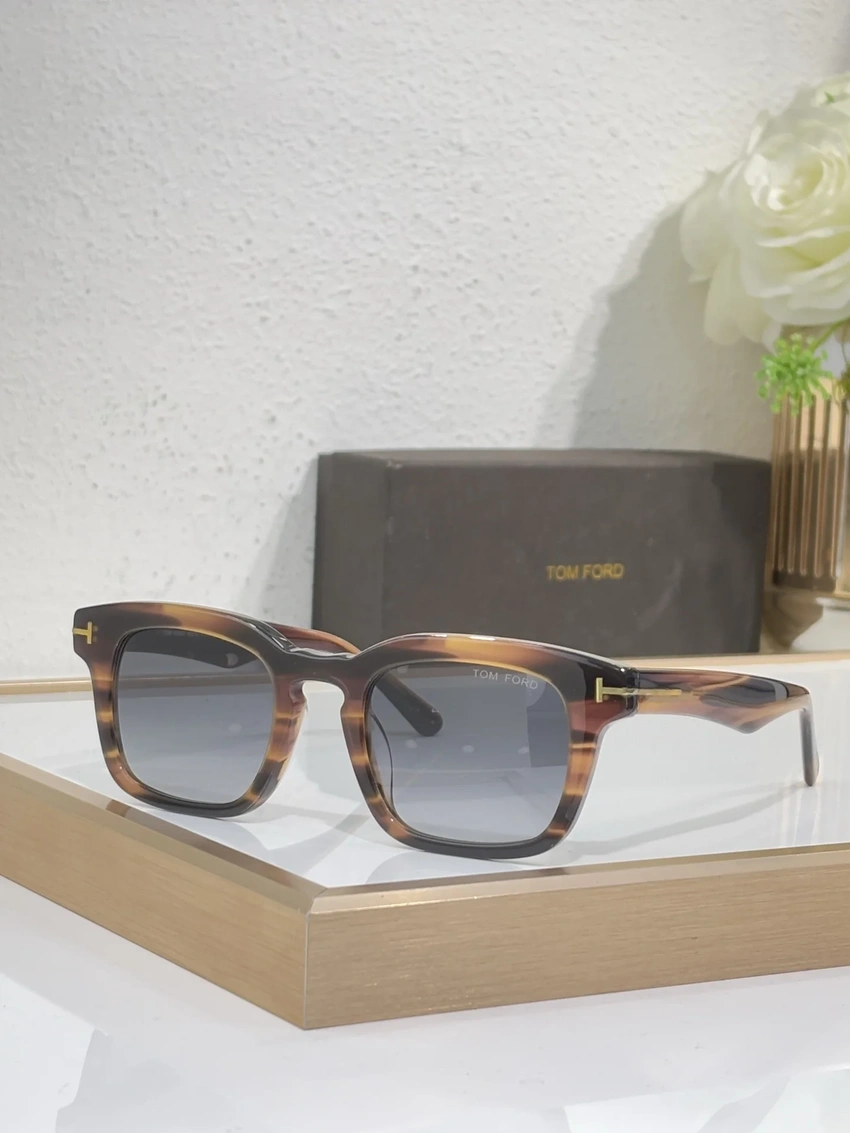 Wholesale Tom Ford FT6025 Bronson Sunglasses | B2B Optical Distributor