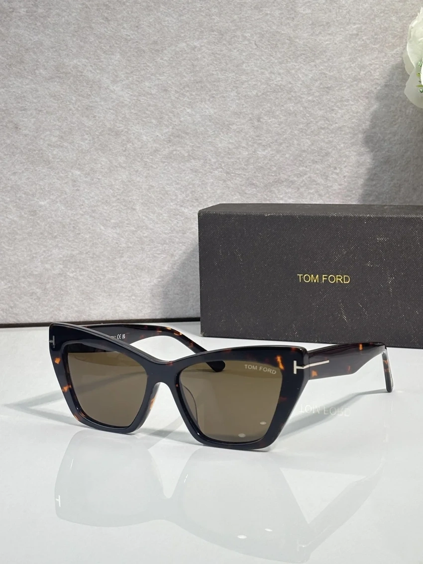 Tom Ford FT6026 Sunglasses Black – Wholesale Optical Frames Supplier