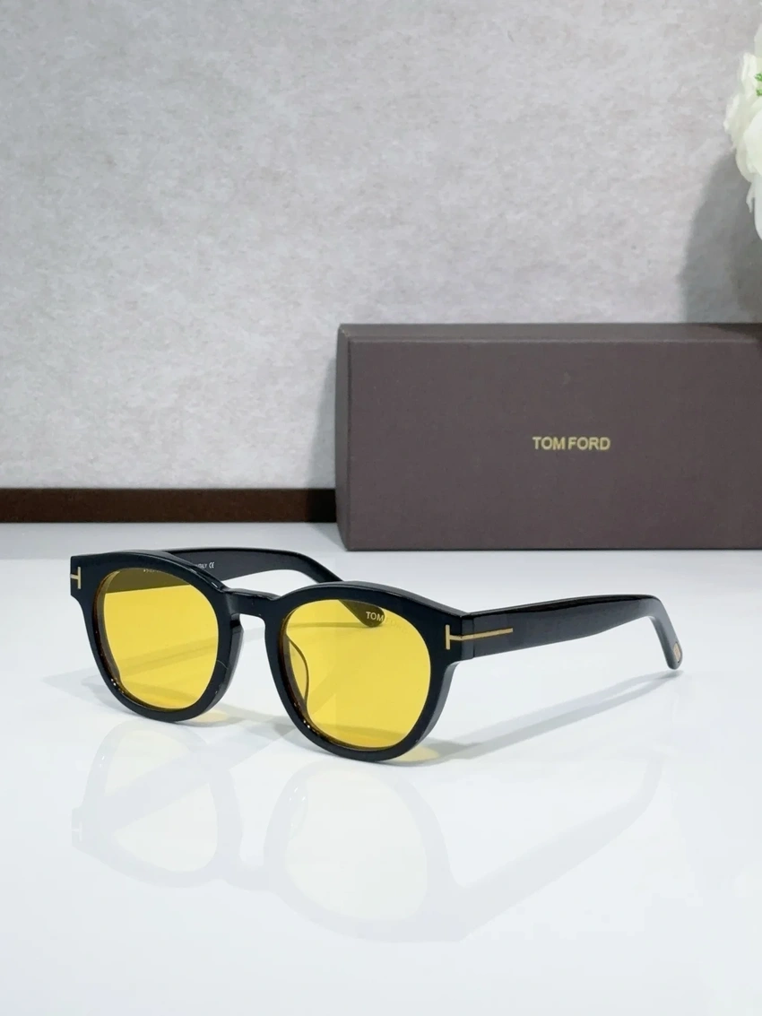 Tom Ford TF0590 Christina Haack Sunglasses – Wholesale Optical Frames Supplier
