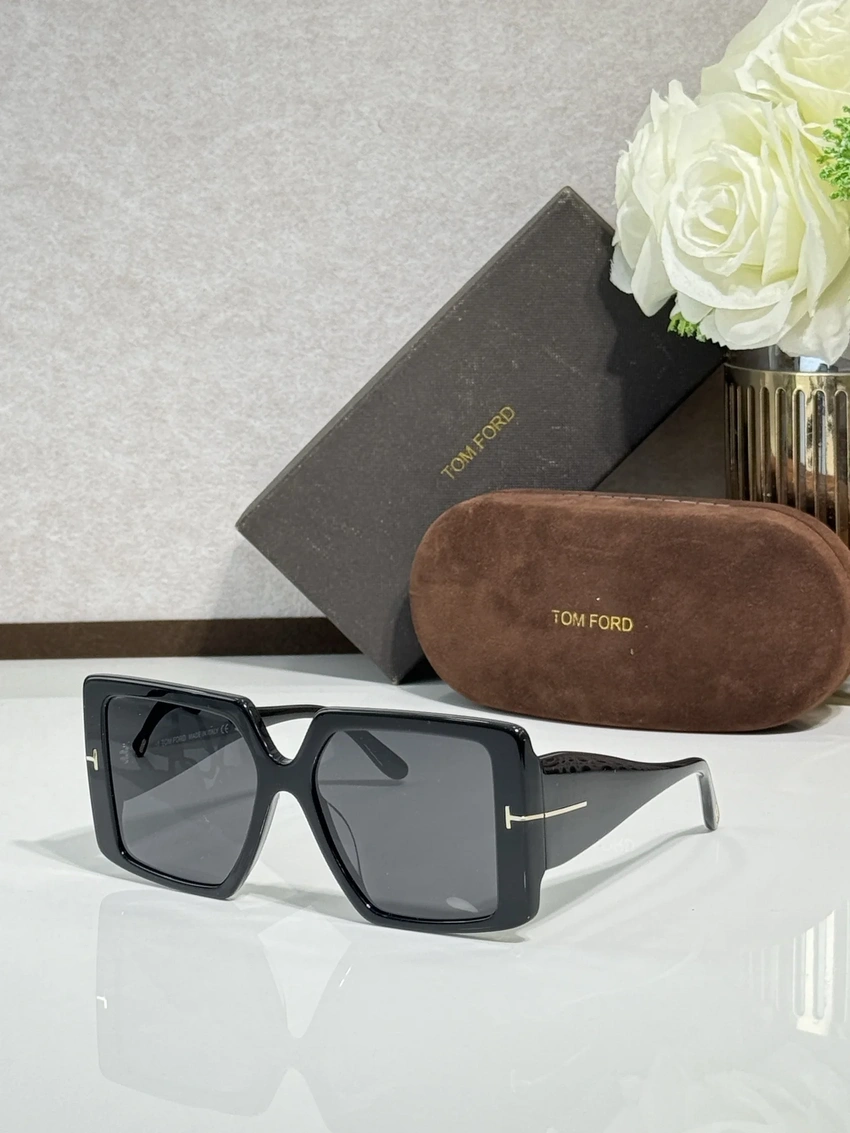 Buy Tom Ford TF0790 Jennifer Sunglasses Wholesale | Optical Importer