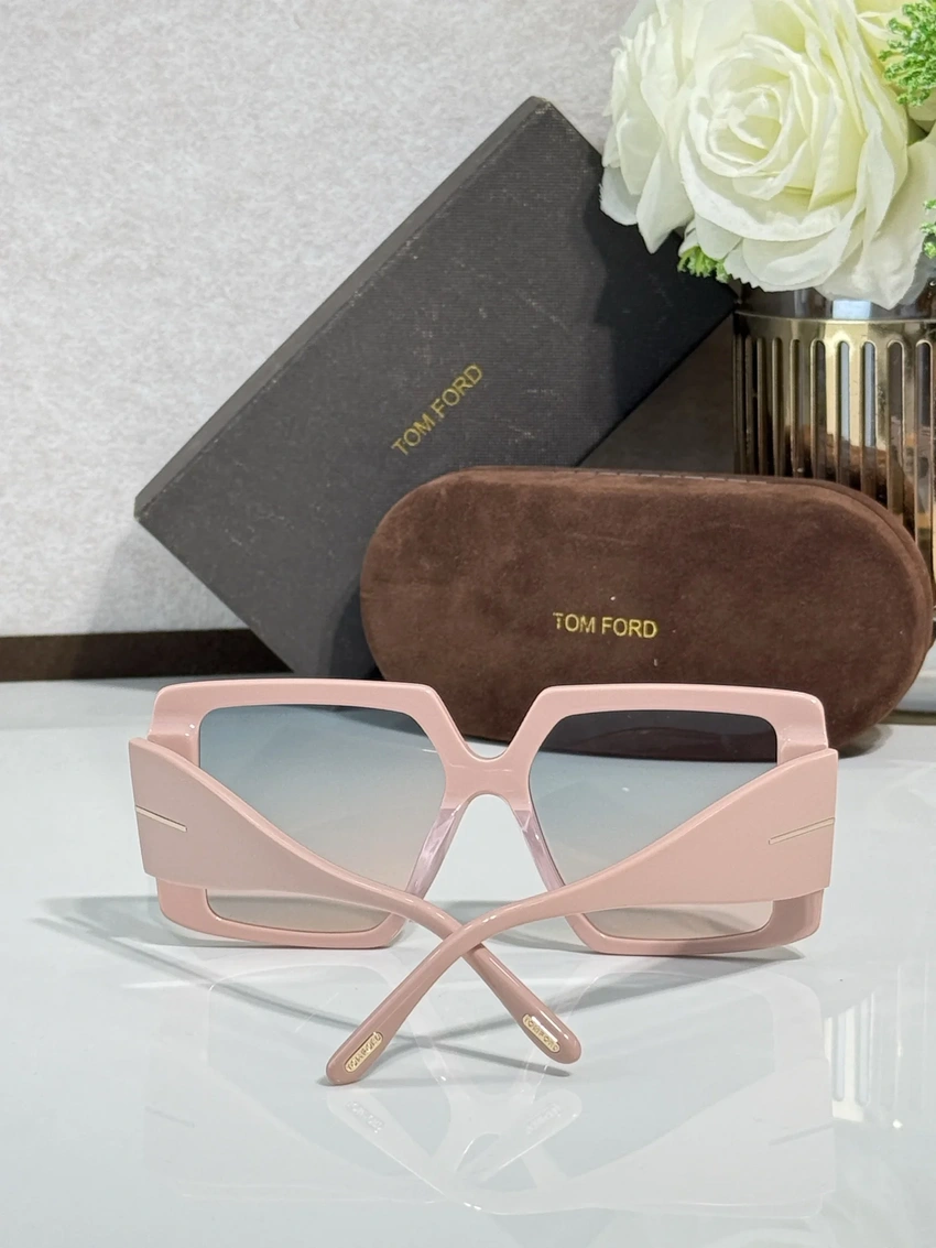 Buy Tom Ford TF0790 Jennifer Sunglasses Wholesale | Optical Importer